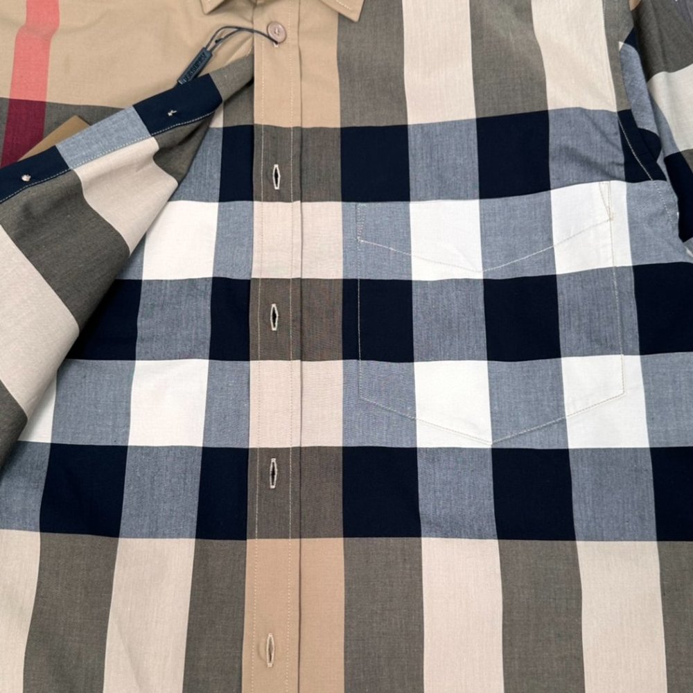 NWT size:M Burberry classic plaid stretch cotton poplin long-sleeved shirt - Picture 5 of 10